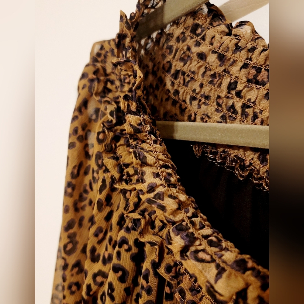 Leopard Ruffle Boho Blouse - Picture 7 of 7